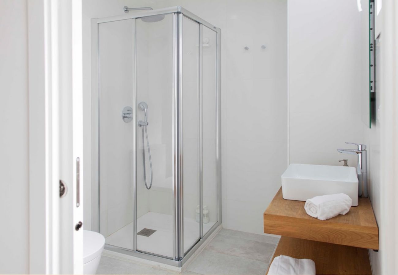 Appartement in Valencia - Old Town Quart Towers Stay II | AC & WiFi | 4 Viajeros