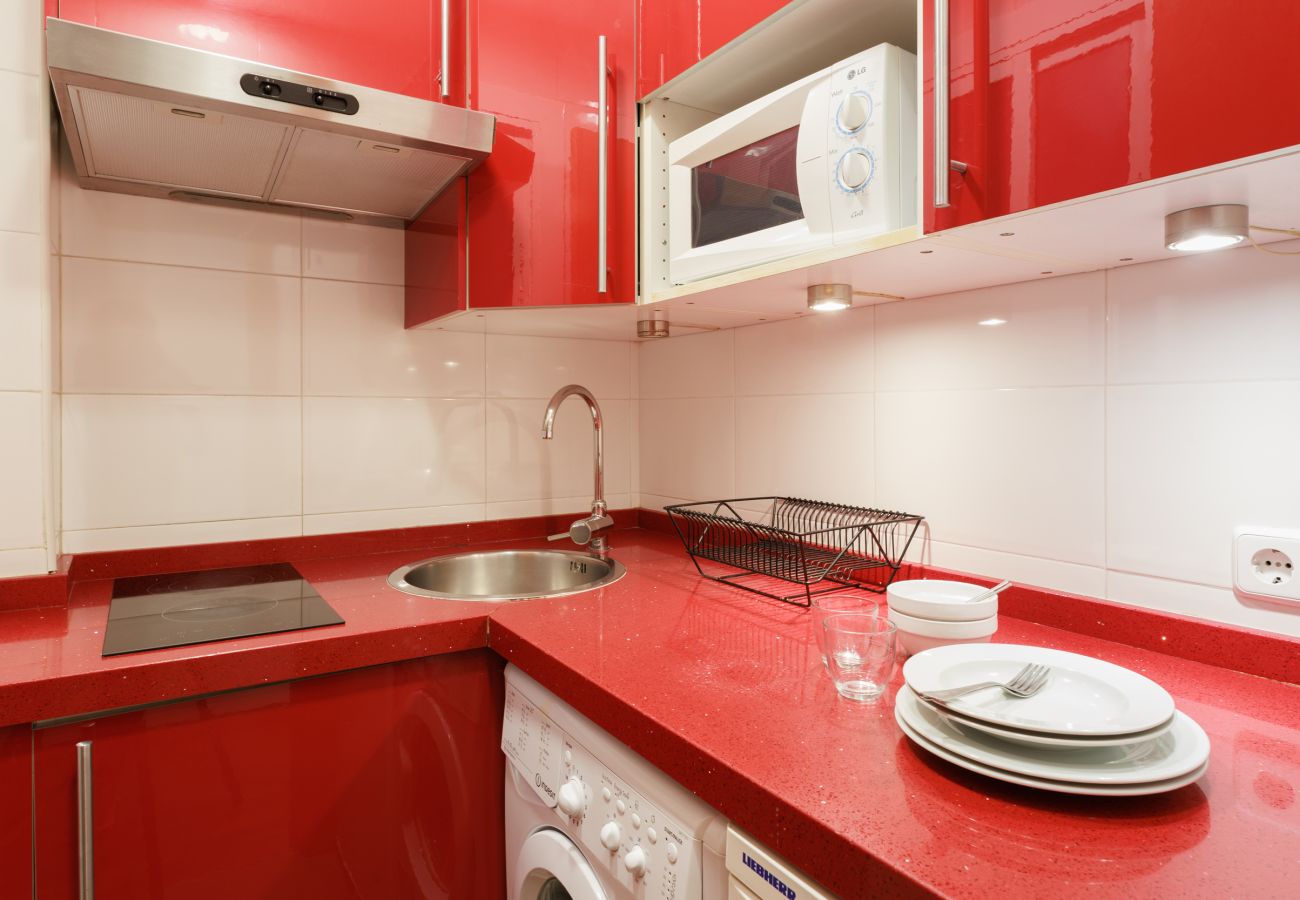 Appartement in Barcelona - TURO PARK, precioso apartamento con balcón
