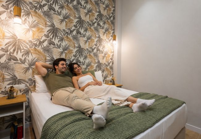 Appartement in Valencia - The Sea Rooms XII | AC & WIFI | 15 min Playa
