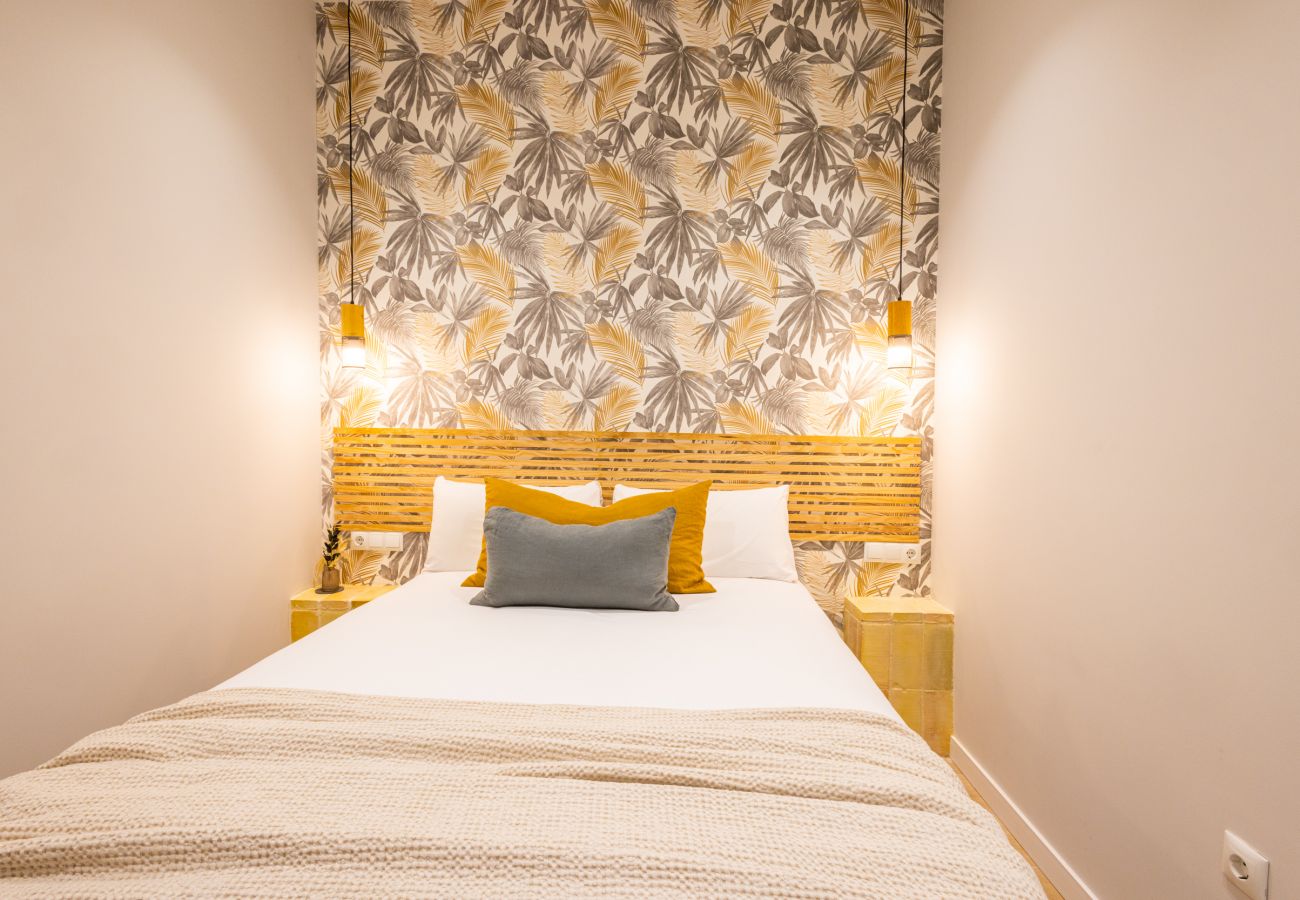 Appartement in Valencia - The Sea Rooms XIII | AC & WIFI | 15 min Playa