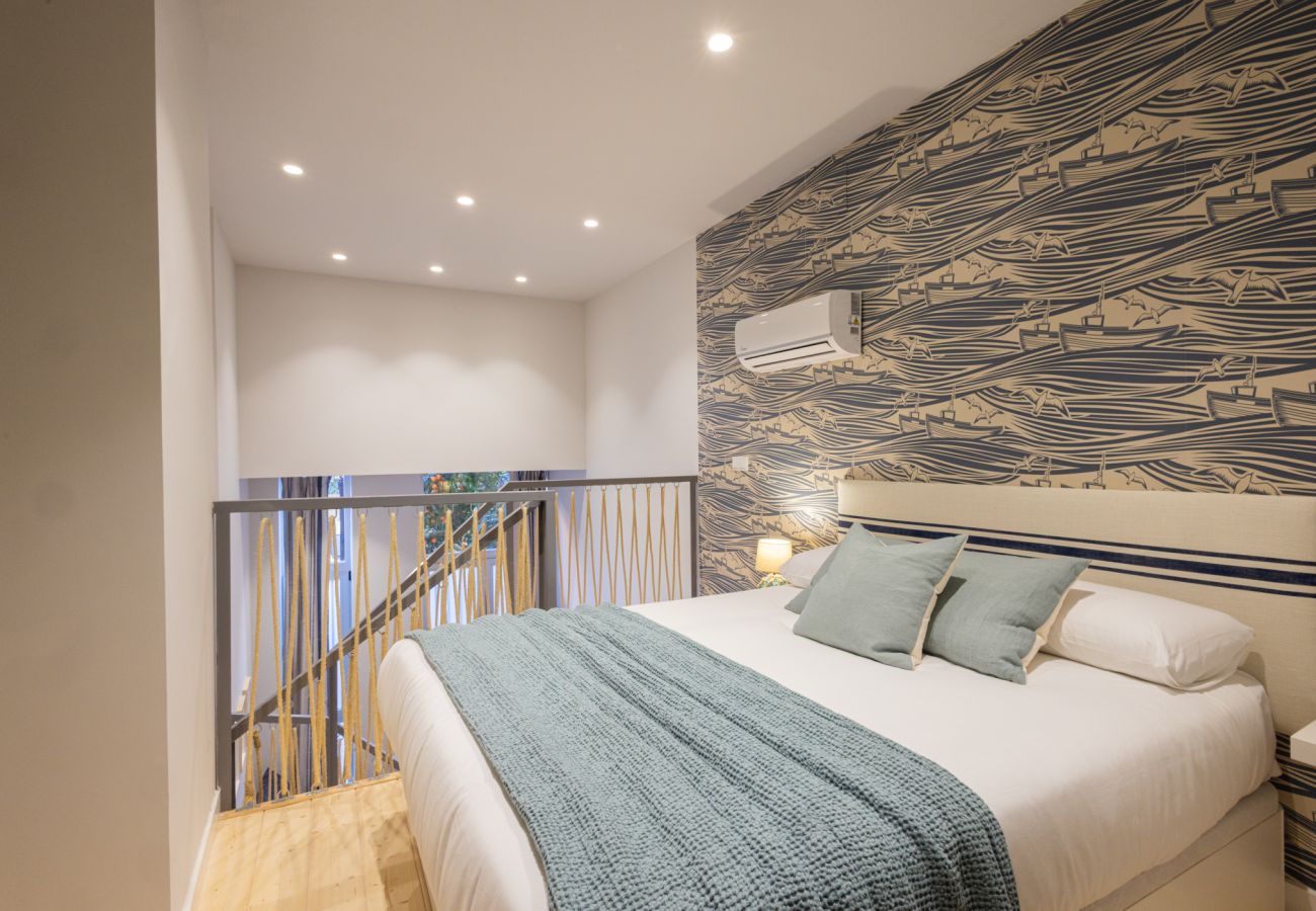 Appartement in Valencia - Pirate Duplex III | 4 Viajeros | AC WiFi | 15 min Oceanografic