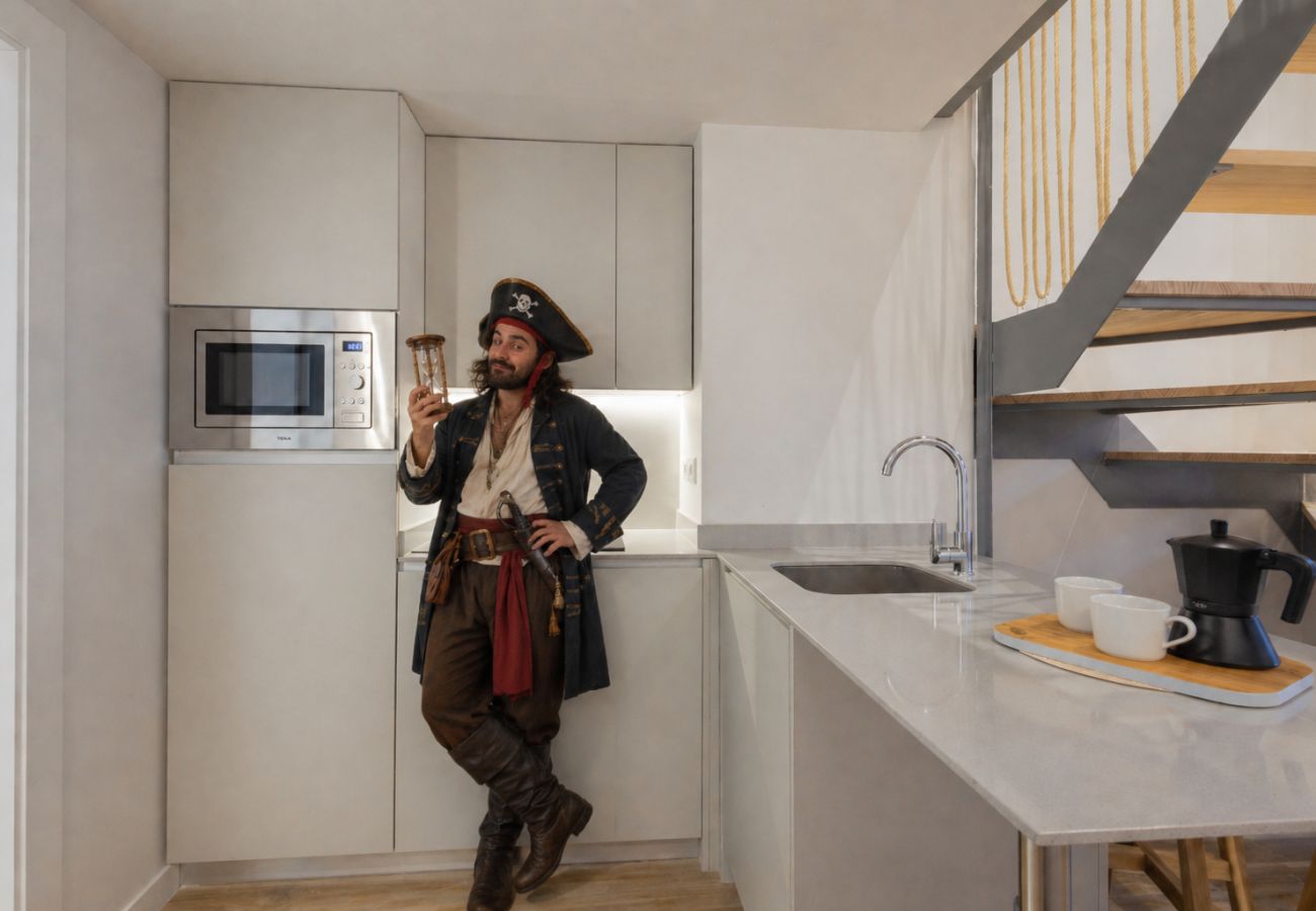 Appartement in Valencia - Pirate Duplex III | 4 Viajeros | AC WiFi | 15 min Oceanografic