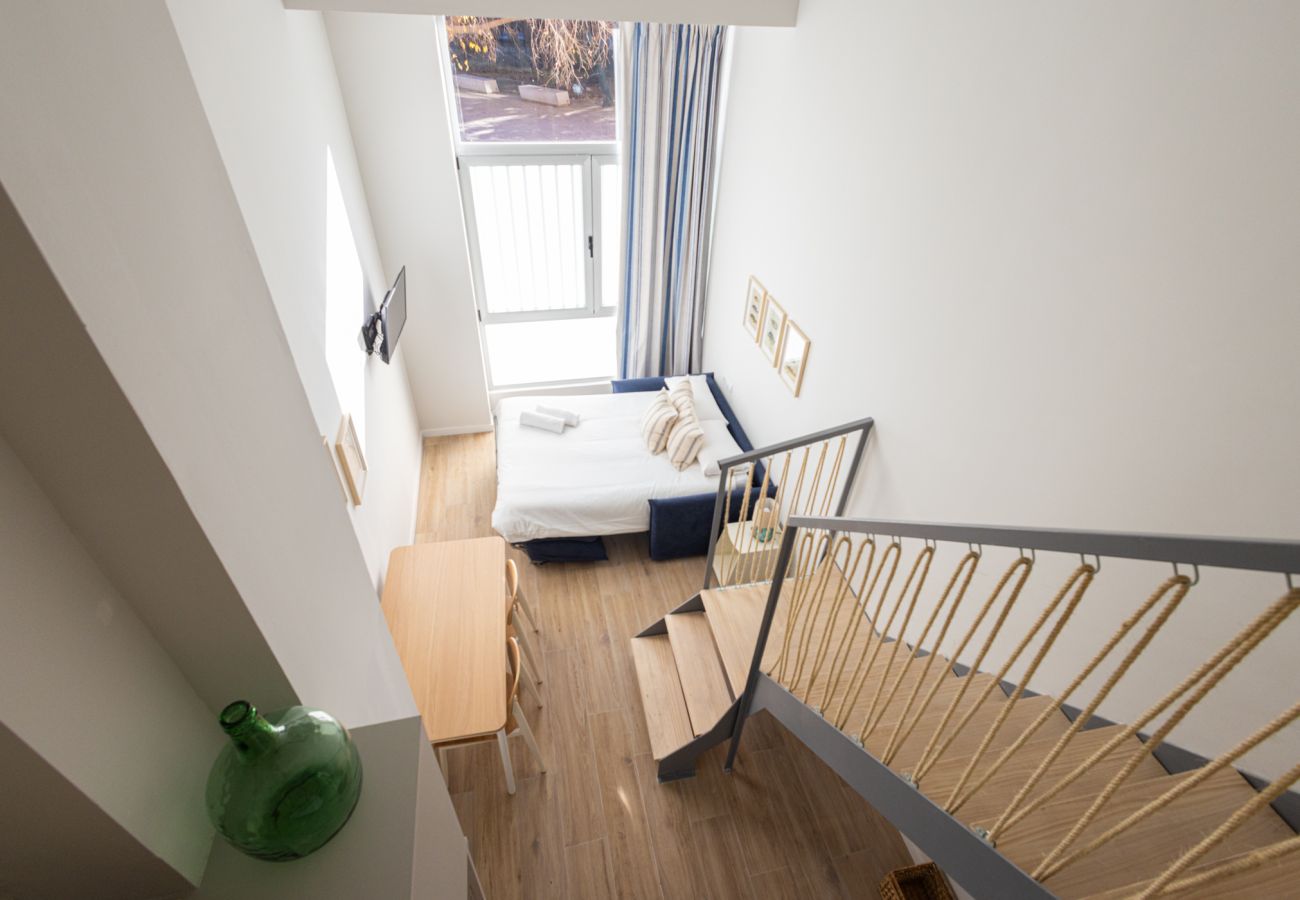 Appartement in Valencia - Pirate Duplex V | 4 Viajeros | AC WiFi | 15 min Oceanografic