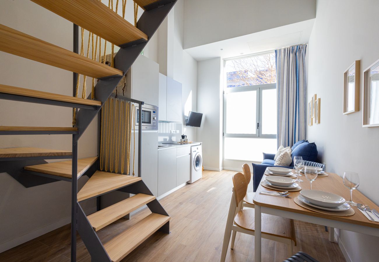 Appartement in Valencia - Pirate Duplex VI | 4 Viajeros | AC WiFi | 15 min Oceanografic