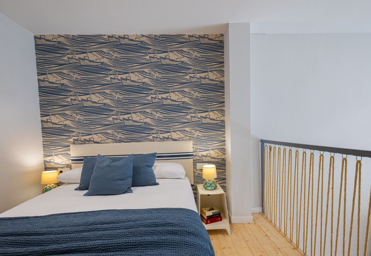 Appartement in Valencia - Pirate Duplex VI | 4 Viajeros | AC WiFi | 15 min Oceanografic
