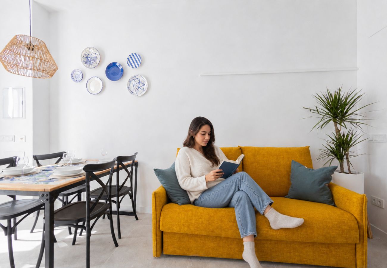 Appartement in Valencia - The Sorolla Apartment IV | AC & WiFi | 4 Viajeros