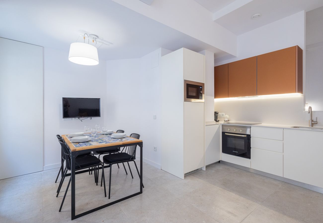 Appartement in Valencia - The Sorolla Apartment VI | AC & WiFi | 4 Viajeros