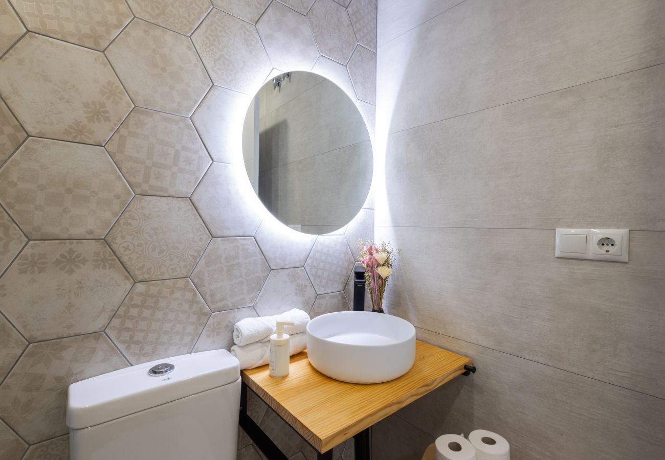 Appartement in Valencia - City Arts Suites I | 12 min City Arts | Pet Friendly