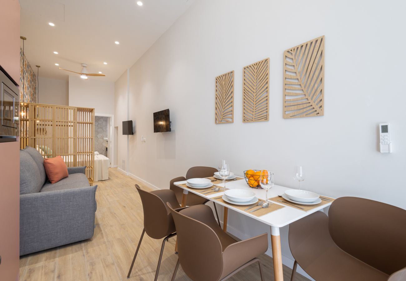 Appartement in Valencia - City Arts Suites III | 12 min City Arts | Pet Friendly