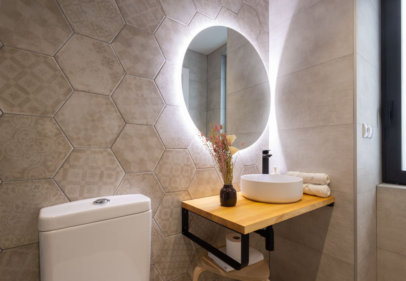 Appartement in Valencia - City Arts Suites VII | 12 min City Arts | Pet Friendly