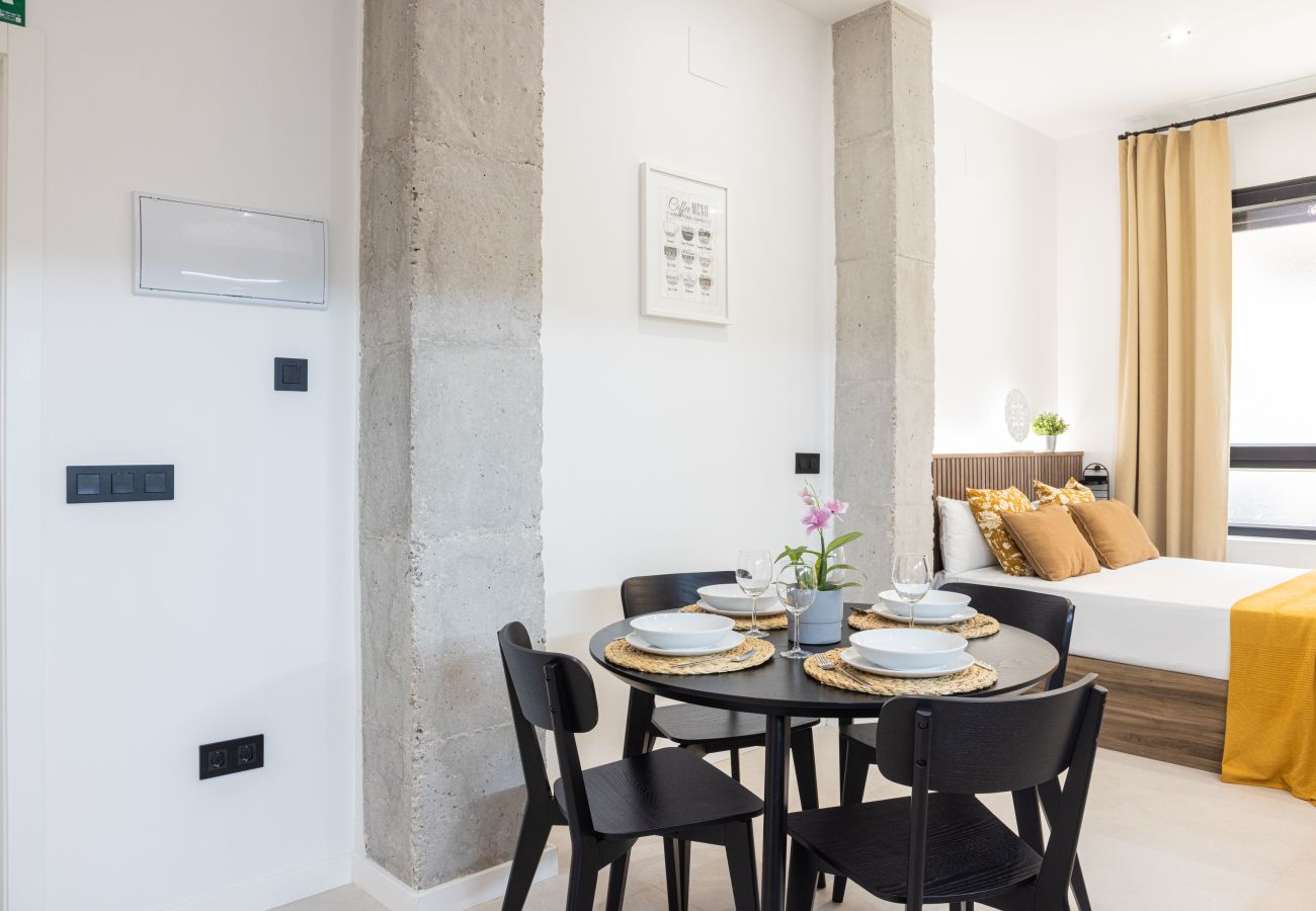 Appartement in Valencia - The Maritime Studios | Cerca de la Playa y Puerto