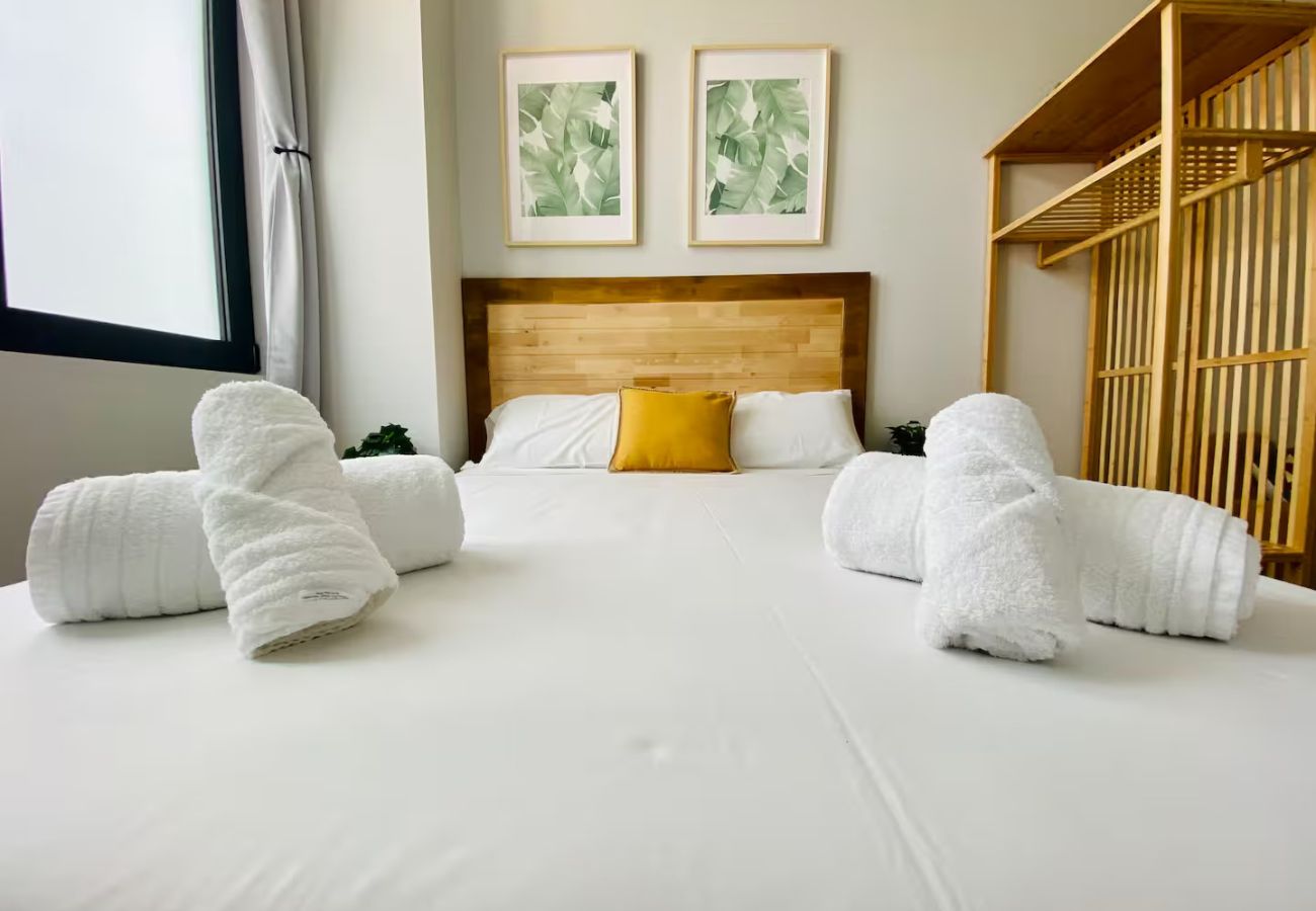 Appartement in Valencia - Beach Apartment | 1 Hab | 2 Personas | AC & WIFI