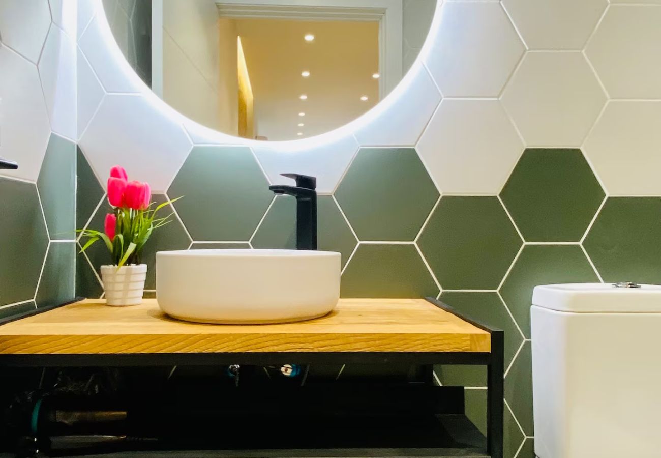 Appartement in Valencia - Beach Apartment | 1 HAB | 4 Viajeros | AC & WIFI