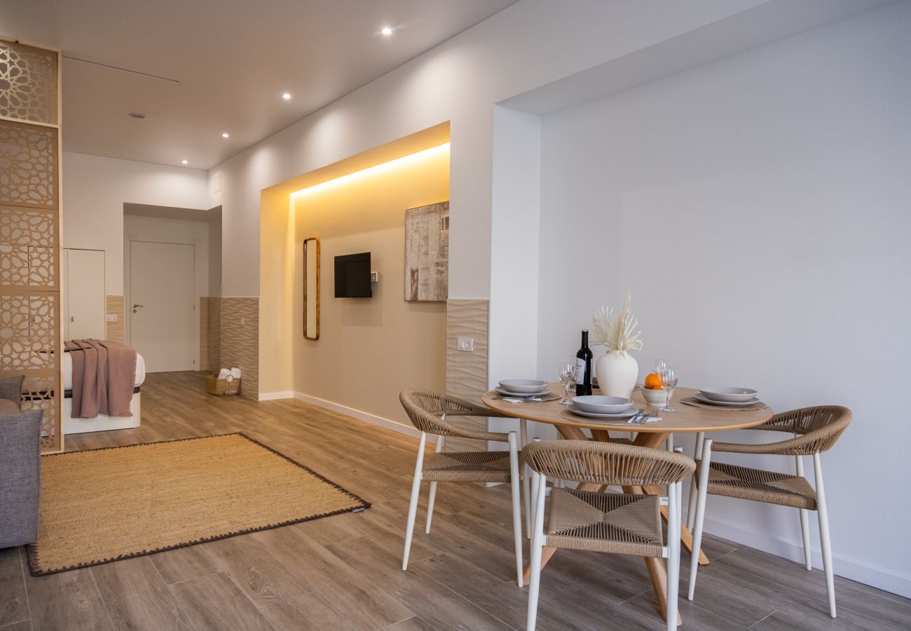 Appartement in Valencia - Valencia Urban Suite VII | 4 Viajeros| A/C & Wi-Fi | Cerca del Centro