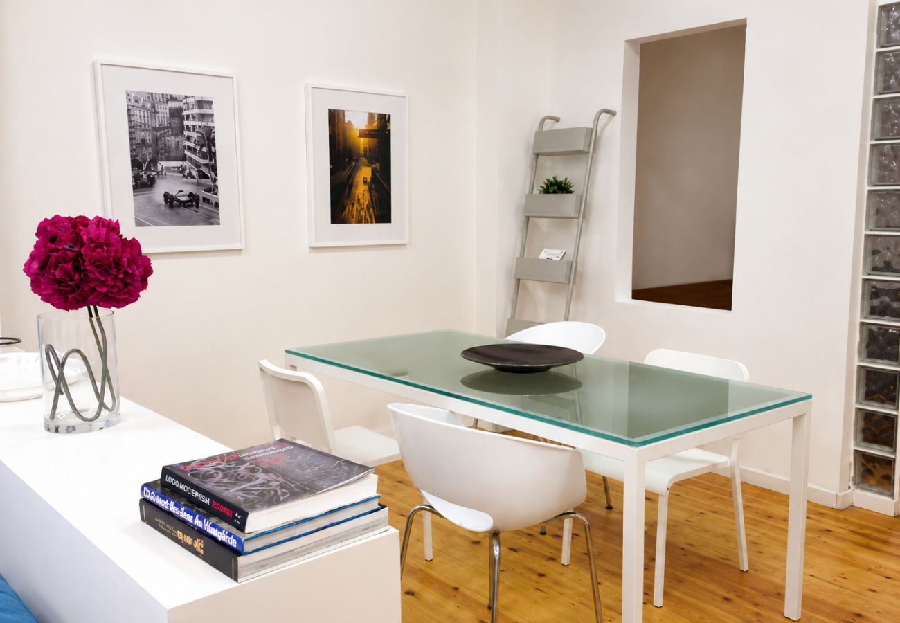 Appartement in Valencia - The Turia Gate Apartment II by Florit Flats