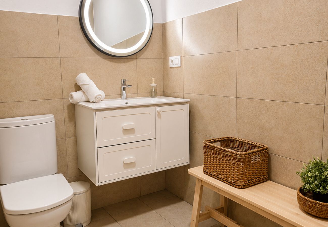 Appartement in Valencia - Serranos Towers Apartments II - 4 Guests -Old Town